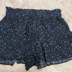 Vanilla Star High Waist Black and Blue Shorts